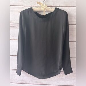 Banana Republic Petite Black Long Sleeve Blouse – Size S Lightweight Office